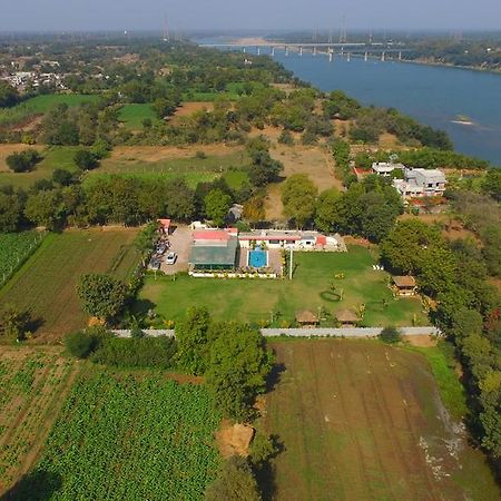فندق Vasadفي  Krishna Farm المظهر الخارجي الصورة